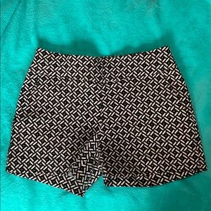 Patterned New York & Co shorts. XS